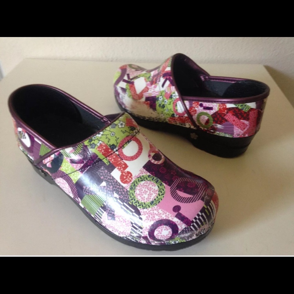Sanita clogs size 38